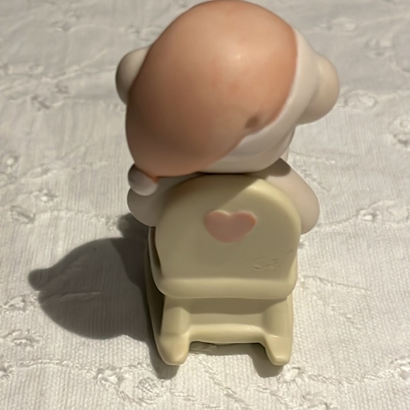 Precious Moments HAVE A BEARY MERRY CHRISTMAS Rocking Chair Teddy Bear Figurine - Picture 3 of 12